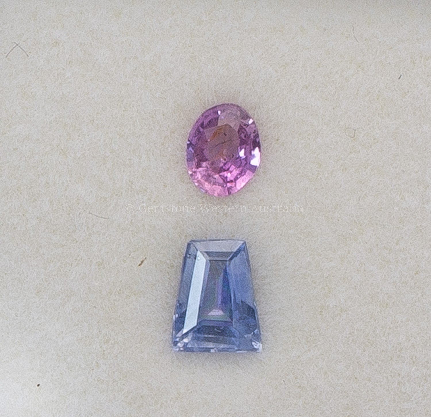 0.66 ct NATURAL SAPPHIRES - TWO-PIECE SET