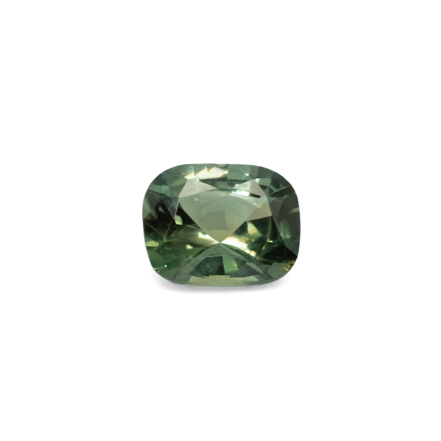 1.04ct alexandrite gemstone in white background