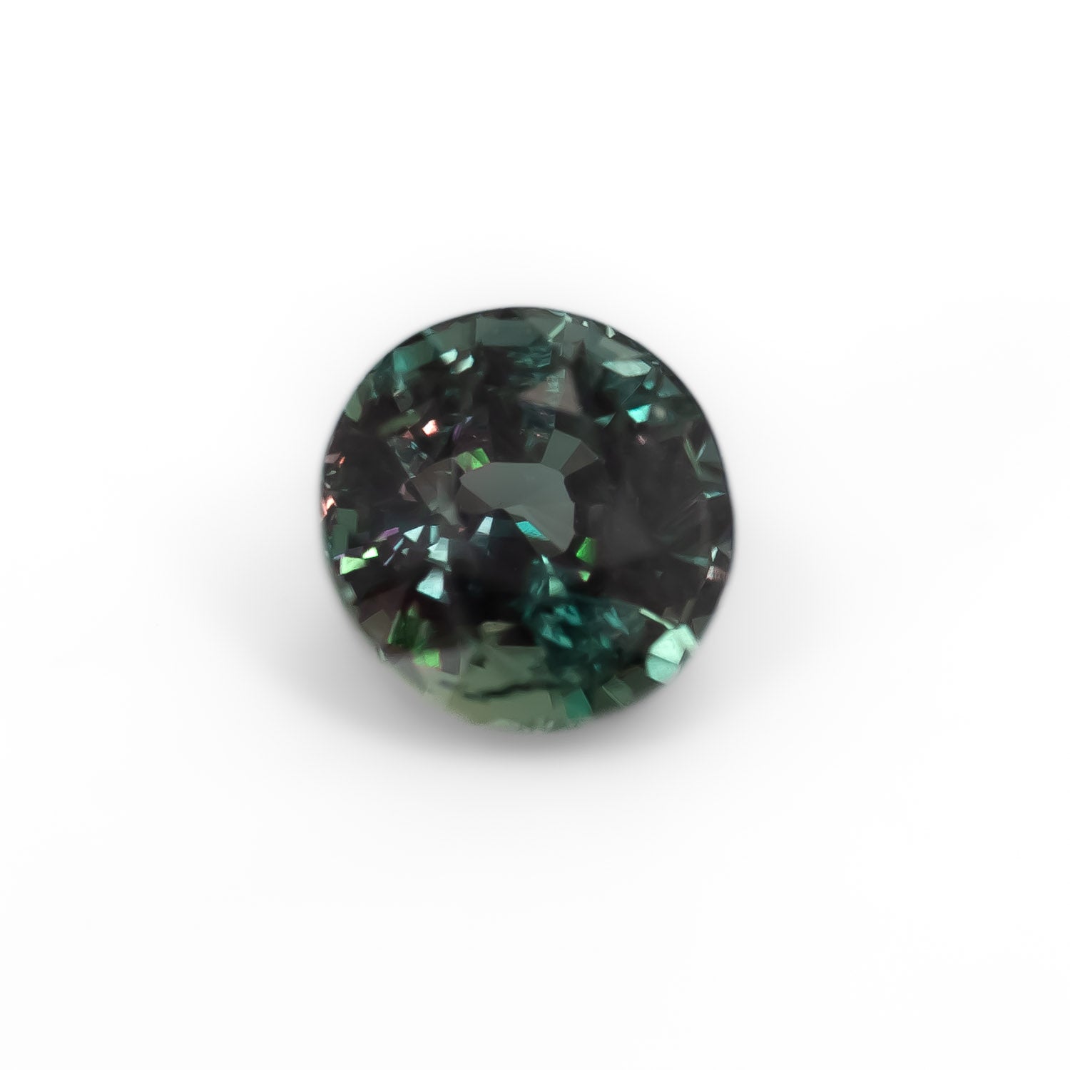 1.76ct natural alexandrite under white light
