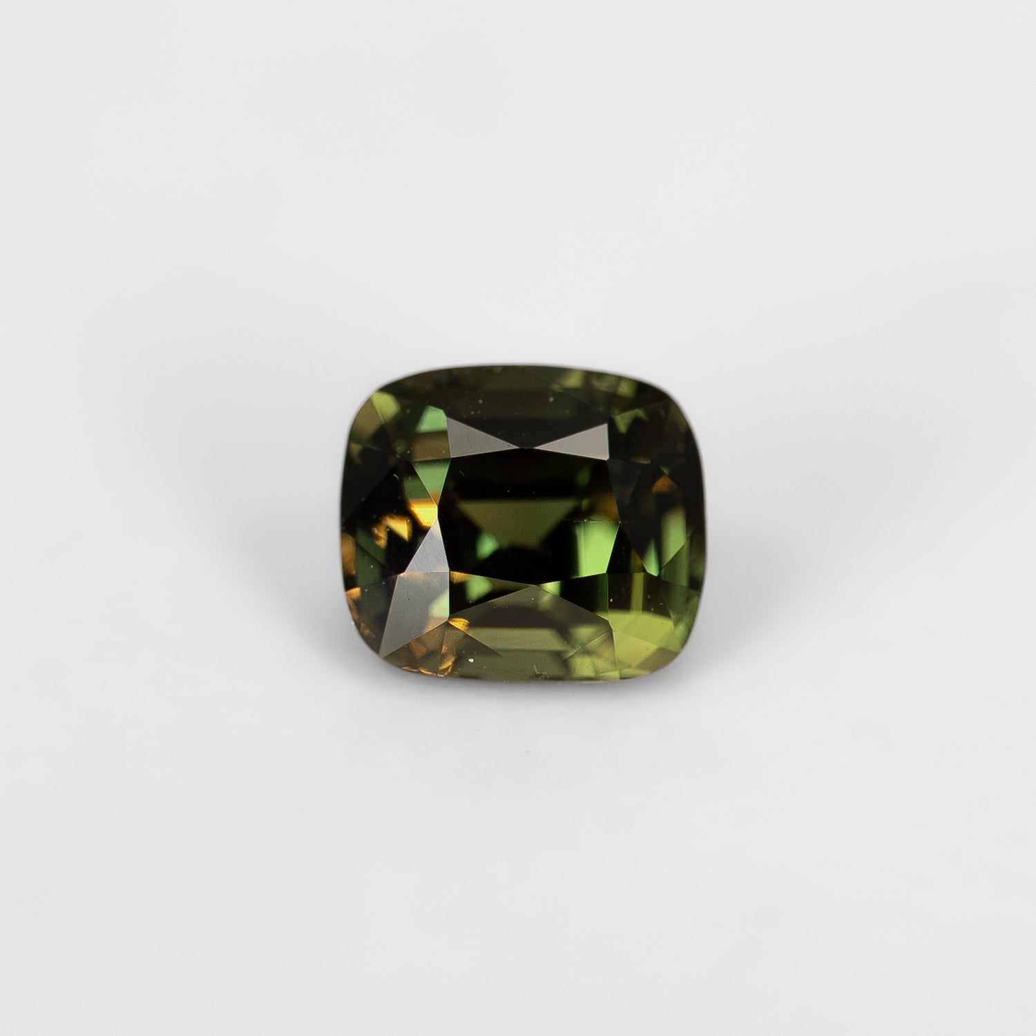 1.18ct Natural Alexandrite – Cushion Rectangular Mixed Cut viewed in white mixed light