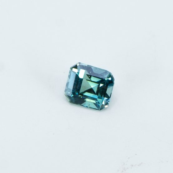 0.83 CT UNHEATED NATURAL TEAL GREEN SAPPHIRE CERTIFIED 836-7